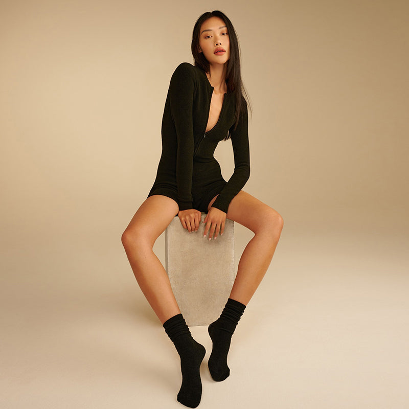 The Contour Zip Seamless Outfit